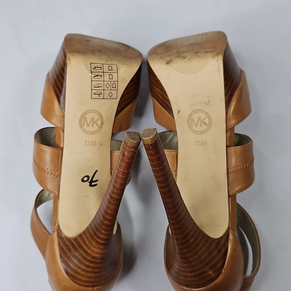 Michael Kors Berkley Plateform Brown Heeled Sandals Size 7.5 - Picture 7 of 8